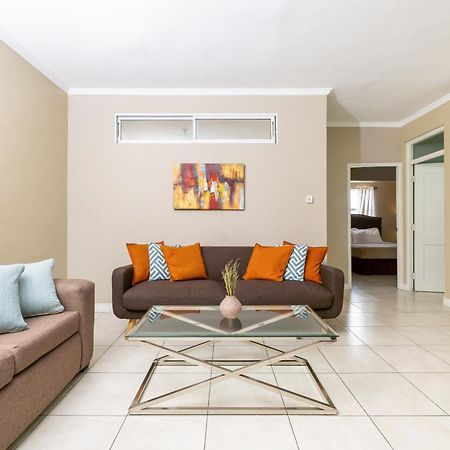 Choose To Be Happy At Brompton Estates - One And Two Bedroom With Pool Кингстон Экстерьер фото